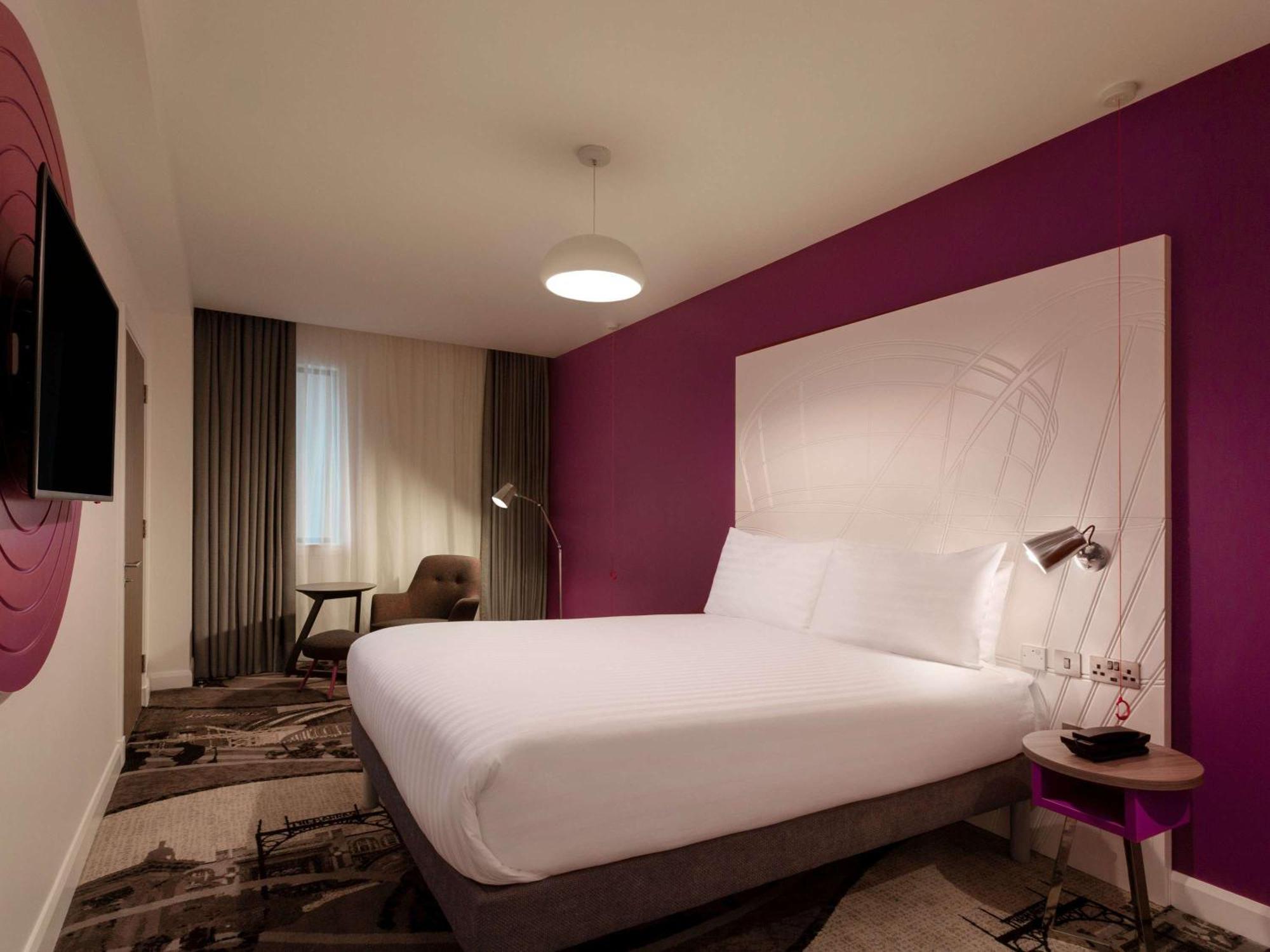 Ibis Styles Glasgow Central Екстериор снимка