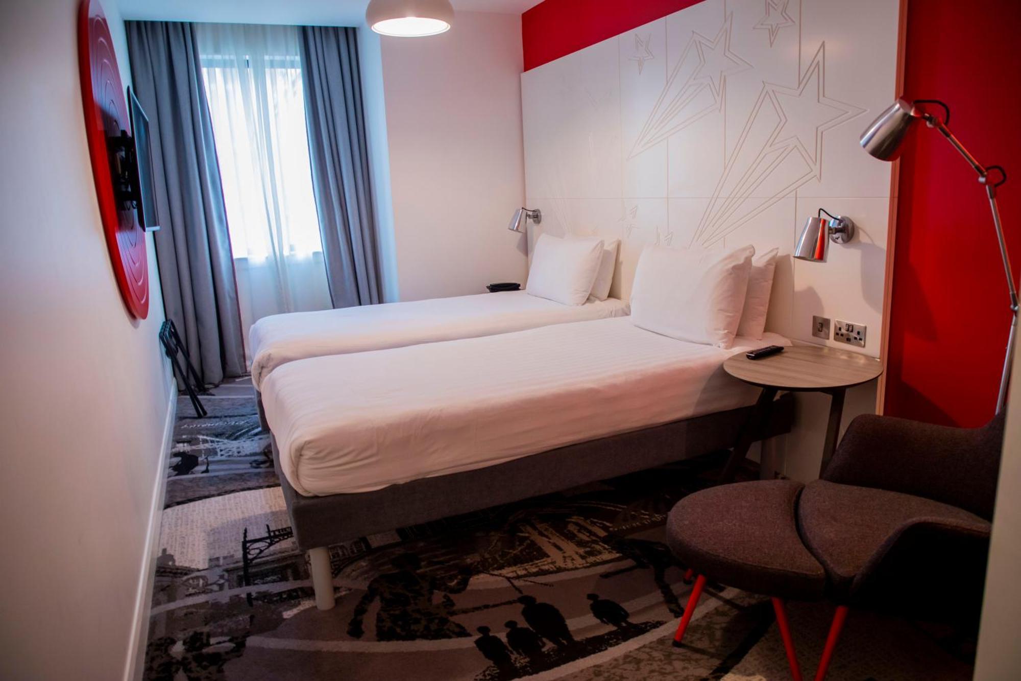 Ibis Styles Glasgow Central Екстериор снимка