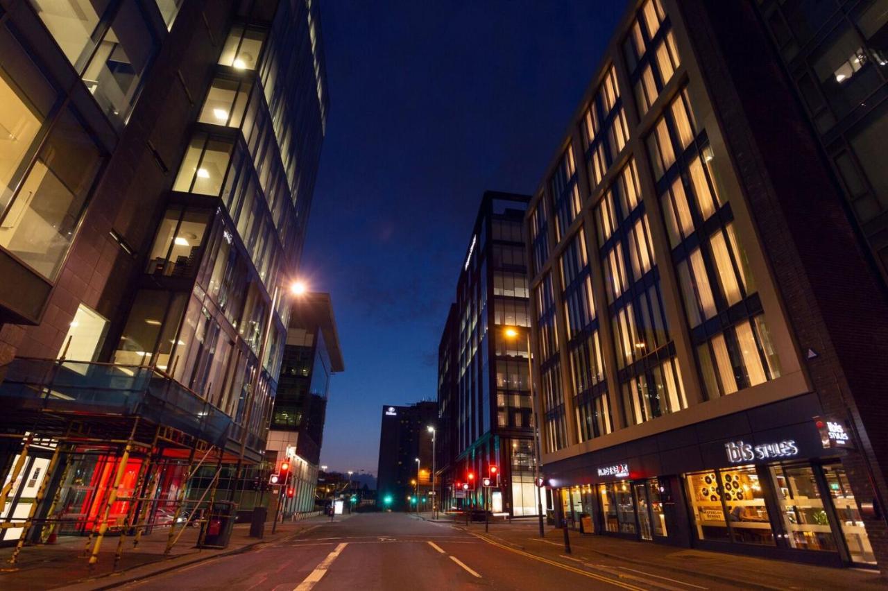 Ibis Styles Glasgow Central Екстериор снимка
